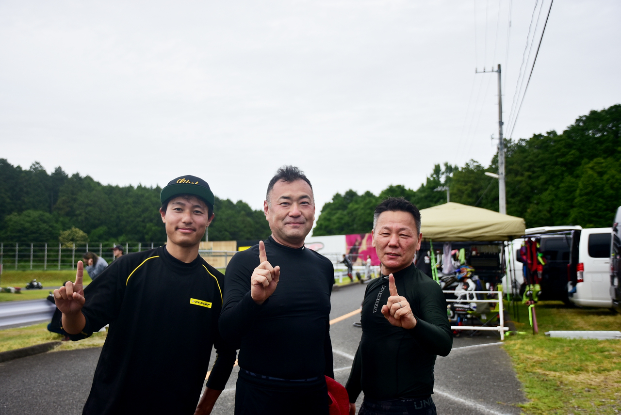D72_9999 (11).JPG